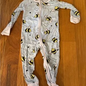 Bumble bee Jammie’s GUC